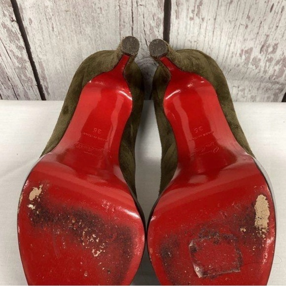 Authenticated Women's Christian Louboutin Palais Royal
Suede Bronze size 35 - Picture 7 of 15